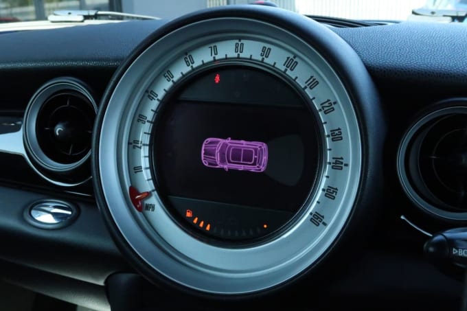 2025 Mini Hatch