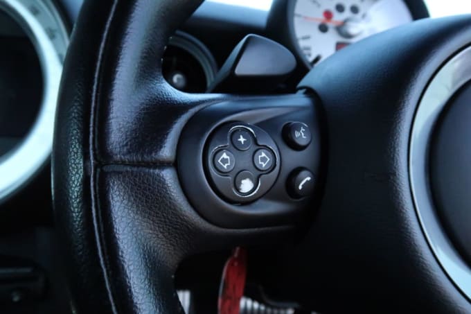 2025 Mini Hatch