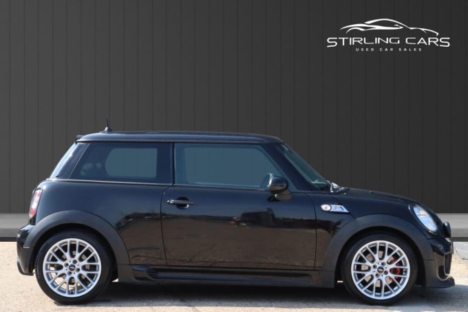 2025 Mini Hatch