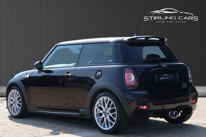 2025 Mini Hatch