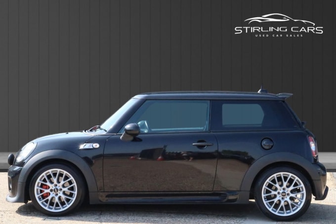 2025 Mini Hatch