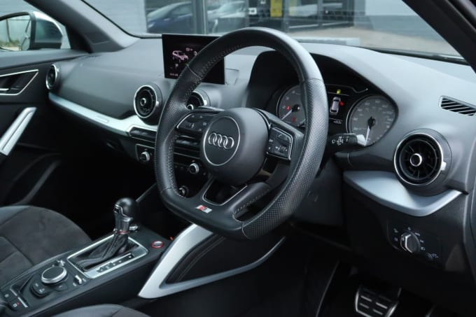 2025 Audi Sq2