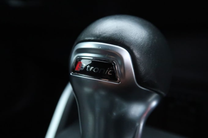 2025 Audi Sq2