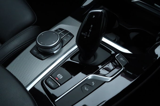 2025 BMW X3