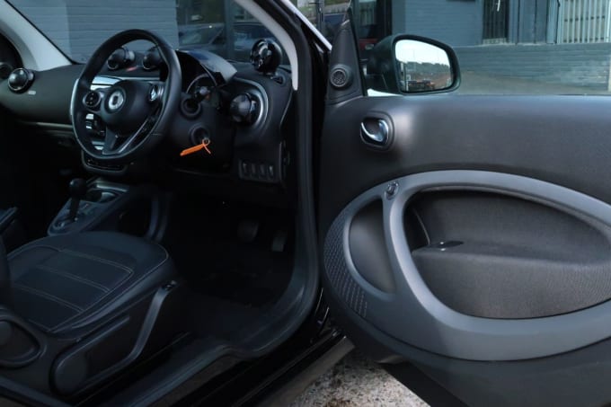 2025 Smart Fortwo