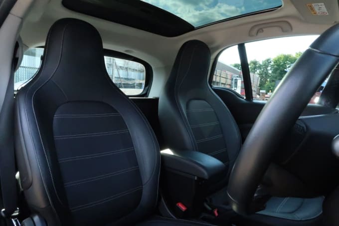 2025 Smart Fortwo