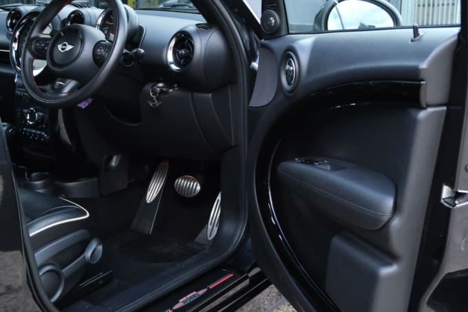 2025 Mini Countryman