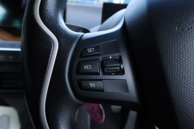 2025 BMW I3