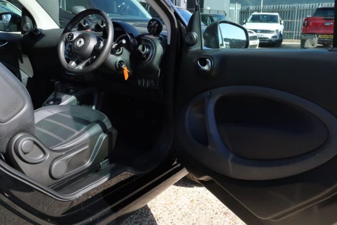 2025 Smart Fortwo