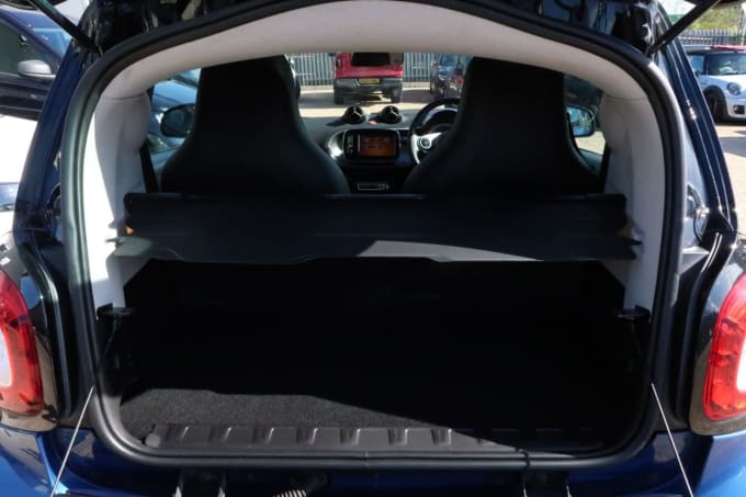 2025 Smart Fortwo