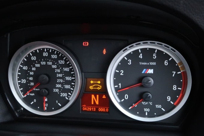 2025 BMW M3