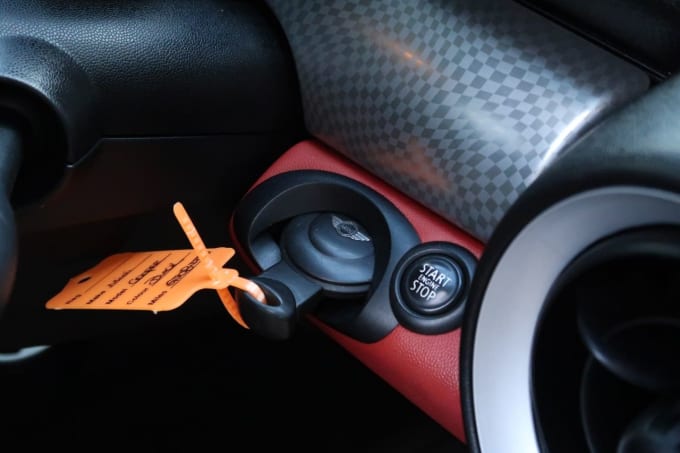 2025 Mini Hatch