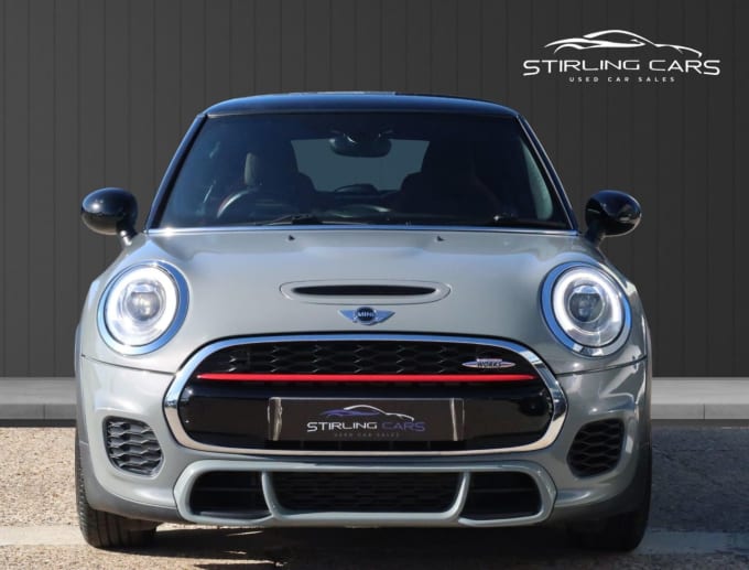 2025 Mini Hatch