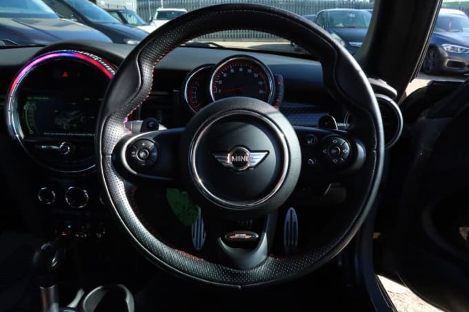2025 Mini Hatch