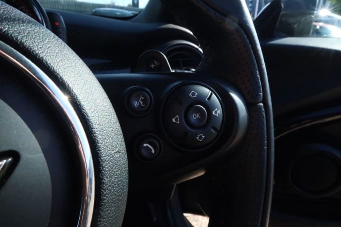 2025 Mini Hatch