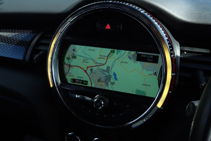 2025 Mini Hatch