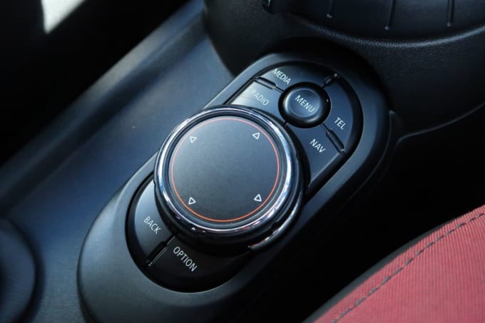 2025 Mini Hatch