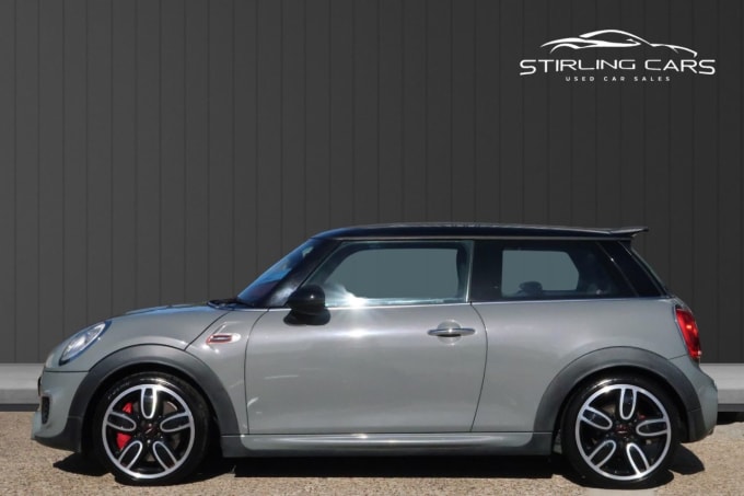 2025 Mini Hatch