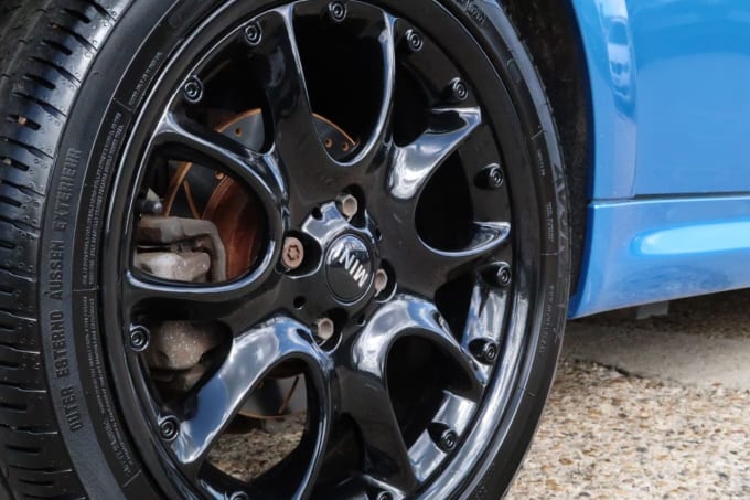 2025 Mini Hatch