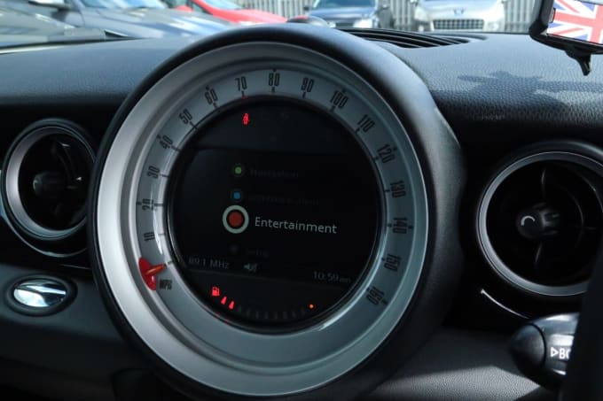 2025 Mini Hatch