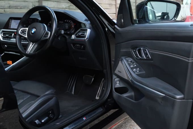 2025 BMW 3 Series