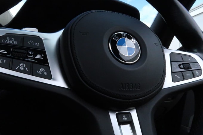 2025 BMW 3 Series