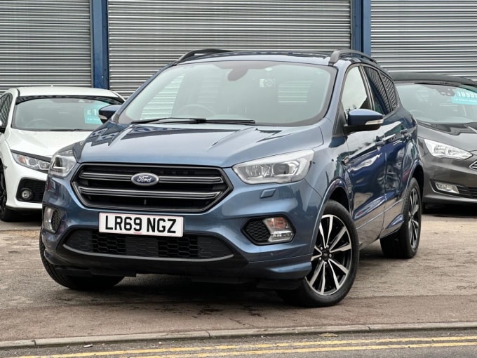 2025 Ford Kuga