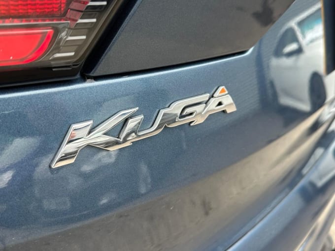 2025 Ford Kuga