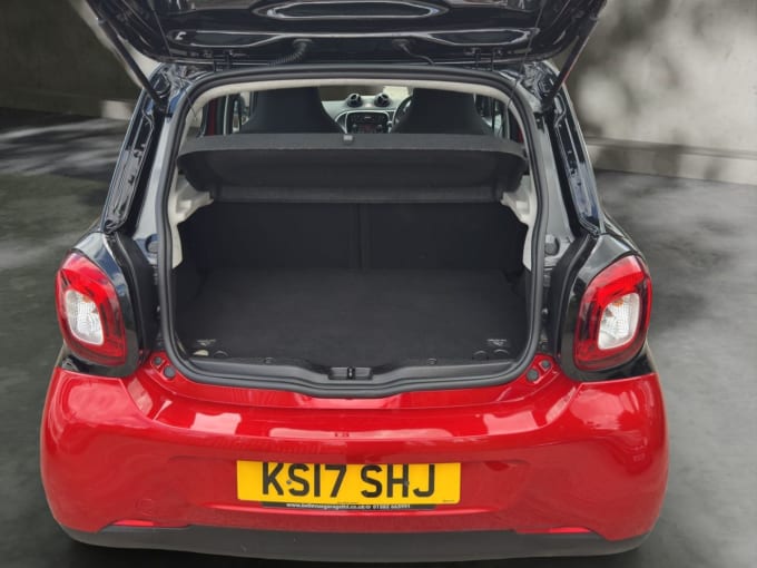 2025 Smart Forfour