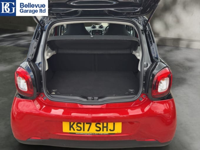 2025 Smart Forfour