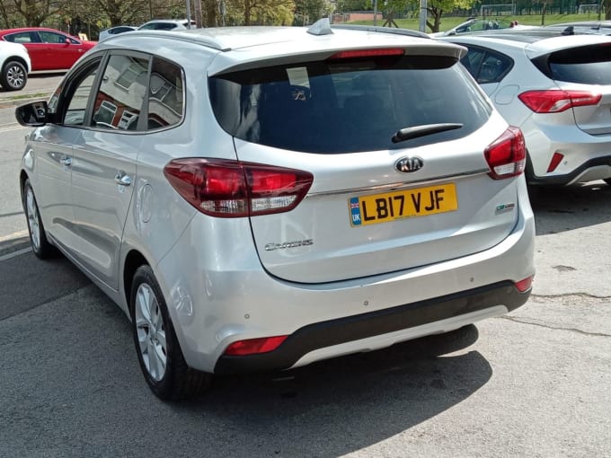 2025 Kia Carens
