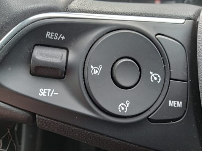 2025 Vauxhall Grandland X