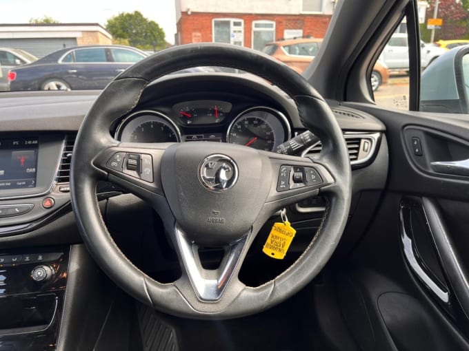 2025 Vauxhall Astra