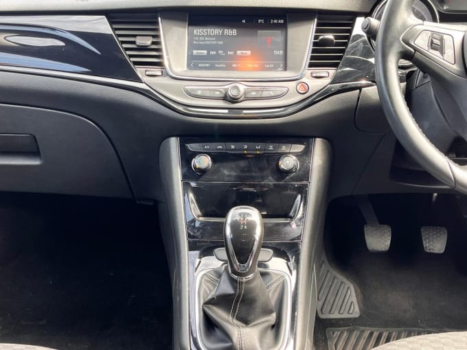 2025 Vauxhall Astra