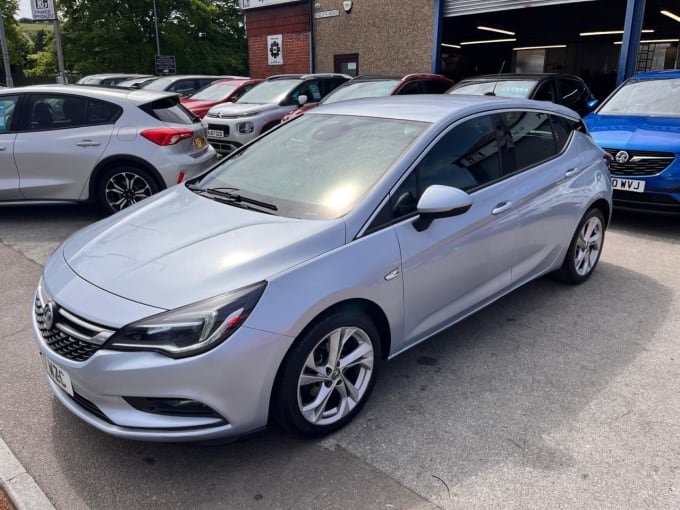 2025 Vauxhall Astra