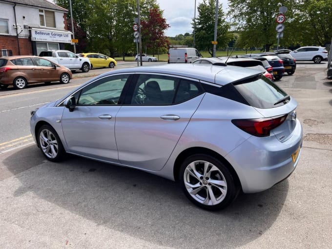2025 Vauxhall Astra