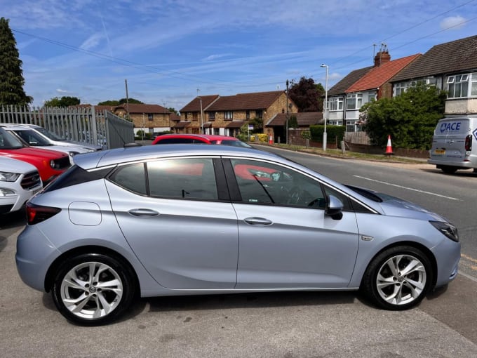 2025 Vauxhall Astra