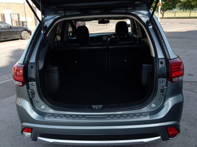 2025 Mitsubishi Outlander
