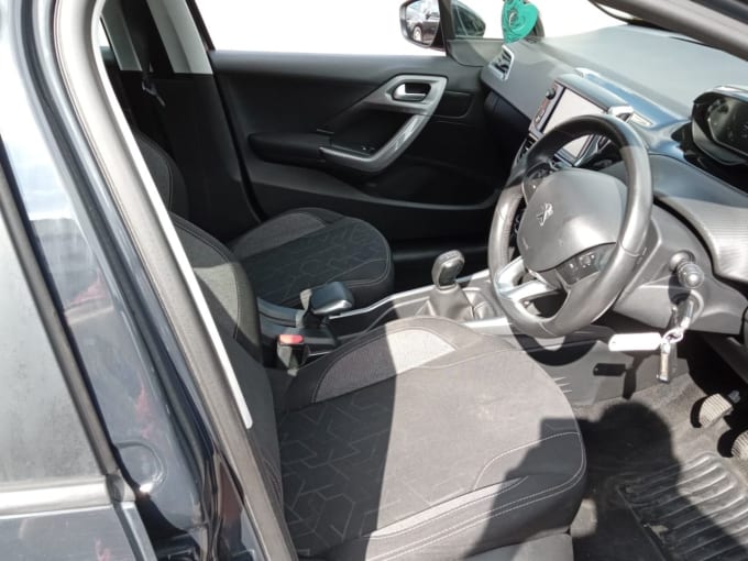 2025 Peugeot 2008