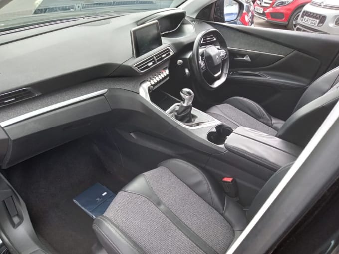 2025 Peugeot 3008