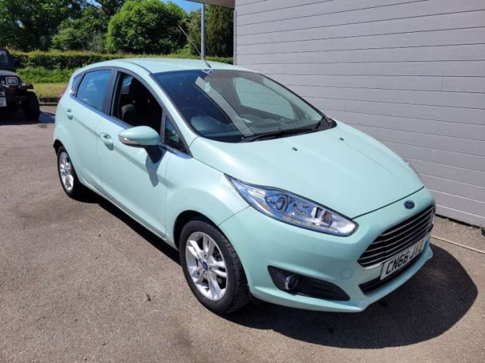 2025 Ford Fiesta