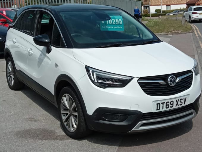 2025 Vauxhall Crossland X