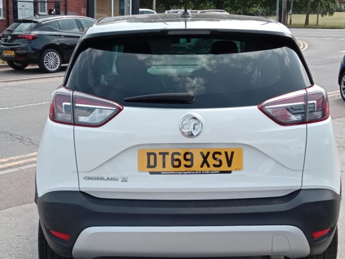 2025 Vauxhall Crossland X
