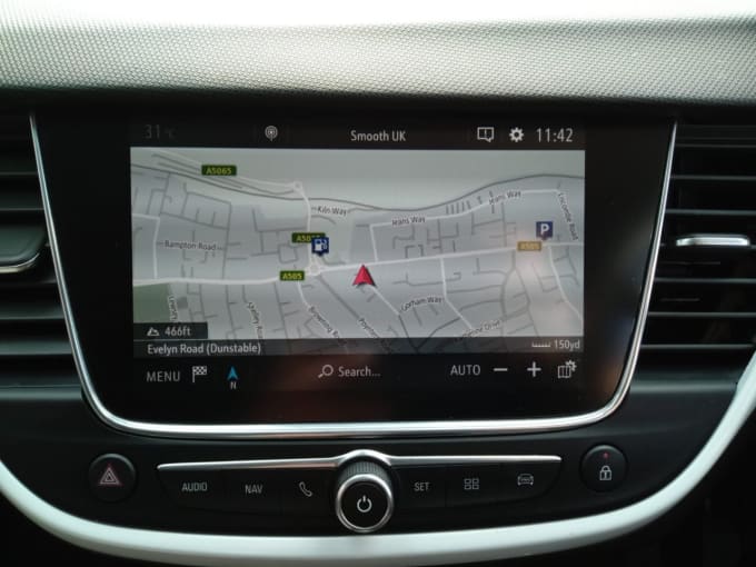 2025 Vauxhall Crossland X