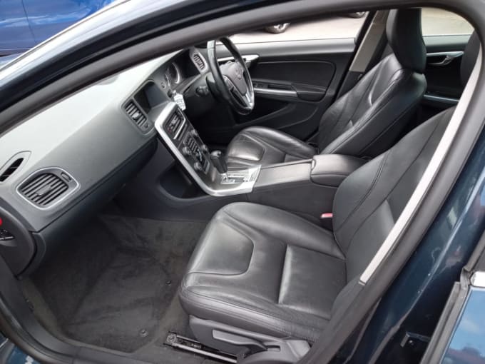 2025 Volvo S60
