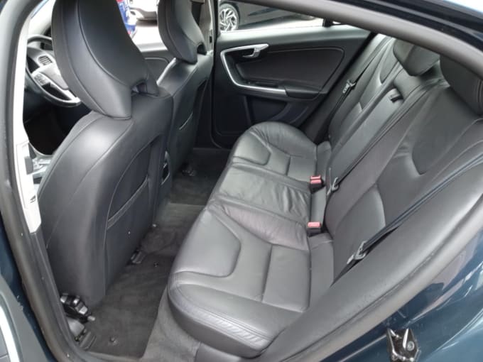 2025 Volvo S60