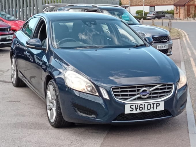 2025 Volvo S60