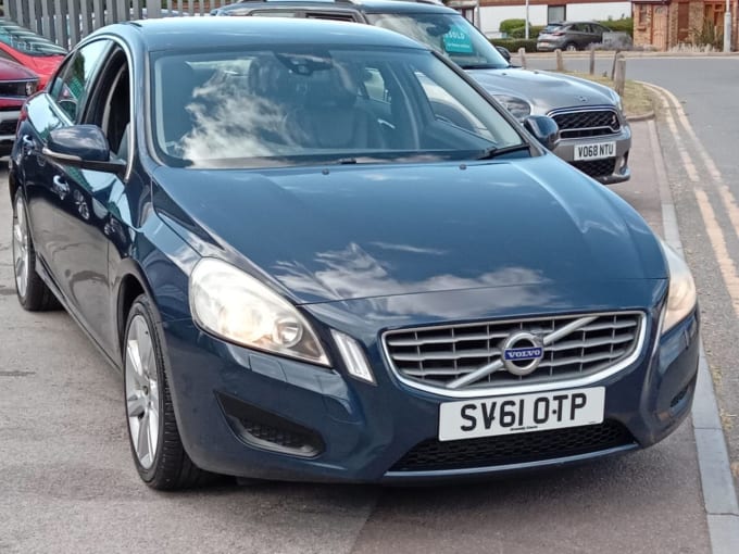 2025 Volvo S60