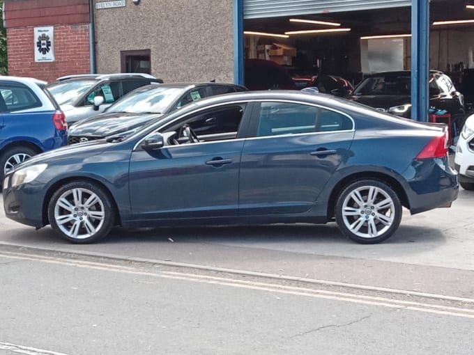 2025 Volvo S60