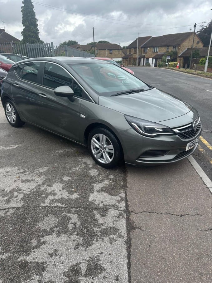 2025 Vauxhall Astra